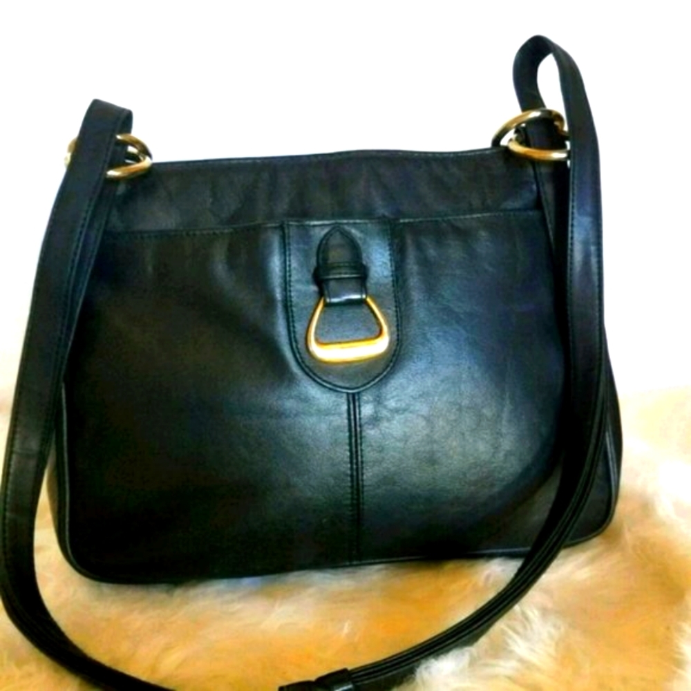 Worthington black genuine leather shoulder bag